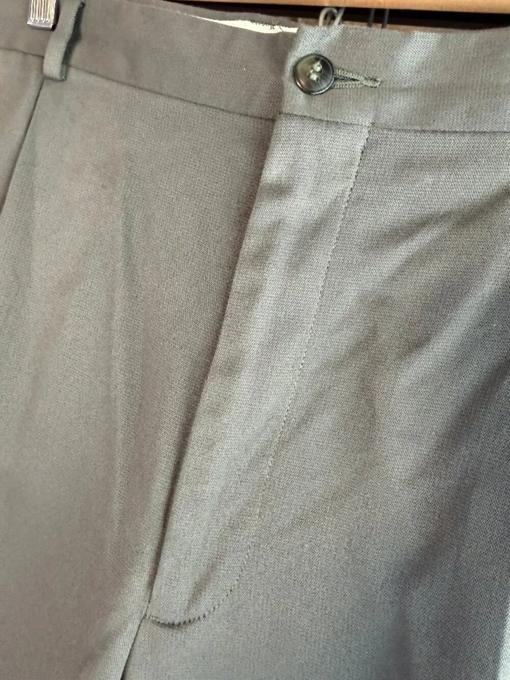 Claiborne Men's Gray Pleated Pants 42X30